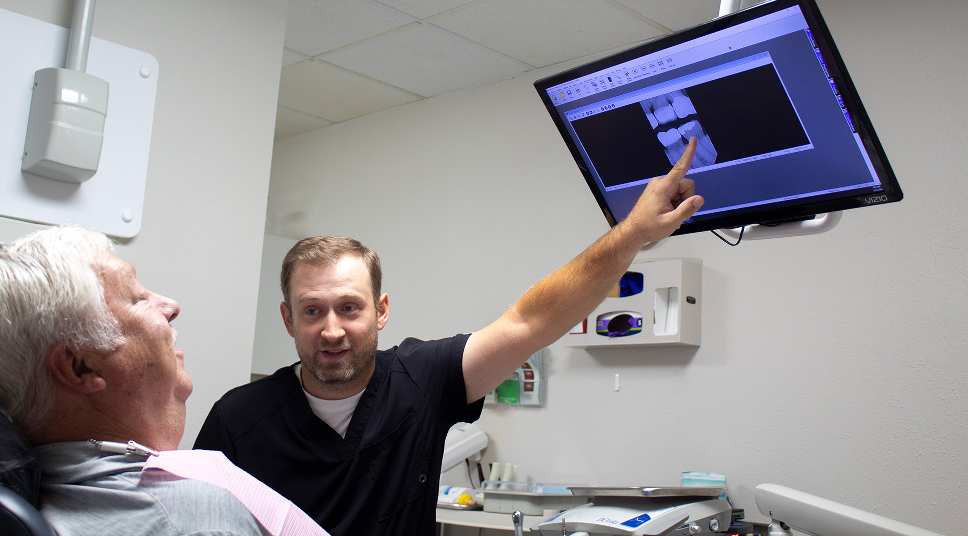 Emergency Dentist near Eldora