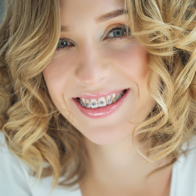 Eldora Family Dentistry   Orthodontics | Preventative Program, Digital Radiography and Veneers